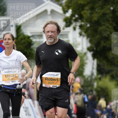 30.08.2026 - Blankeneser Heldenlauf Patografie http://msf.ph/oto/10090631 30.08.2026 12:02:32 Ziel 2135, 2227, 2506, 2858 meine-sportfotos.de