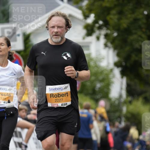 30.08.2026 - Blankeneser Heldenlauf Patografie http://msf.ph/oto/10090634 30.08.2026 12:02:33 Ziel 2135, 2227, 2506, 2858 meine-sportfotos.de