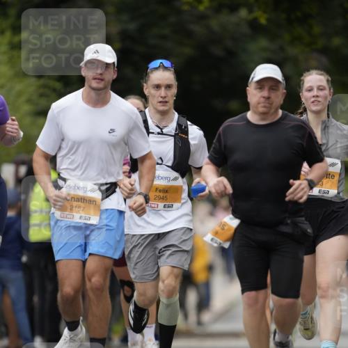 30.08.2026 - Blankeneser Heldenlauf Patografie http://msf.ph/oto/10090662 30.08.2026 12:02:44 Ziel 2068, 2113, 2191, 2337, 2408, 2573, 2878 meine-sportfotos.de