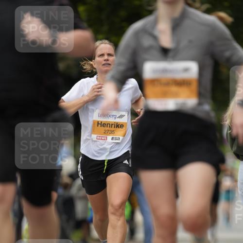 30.08.2026 - Blankeneser Heldenlauf Patografie http://msf.ph/oto/10090680 30.08.2026 12:02:50 Ziel 2033, 2167, 2337, 2409, 2414, 2733, 2735, 2878, 2945 meine-sportfotos.de