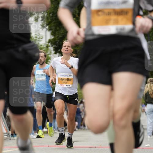 30.08.2026 - Blankeneser Heldenlauf Patografie http://msf.ph/oto/10090688 30.08.2026 12:02:54 Ziel 2033, 2167, 2409, 2414, 2733, 2735, 2945, 4334 meine-sportfotos.de