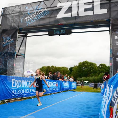 30.08.2026 - Elbe Triathlon Hamburg LAZAROV Photography http://msf.ph/oto/10090772 30.08.2026 12:56:52 Ziel 1608, 1835, 1848 meine-sportfotos.de