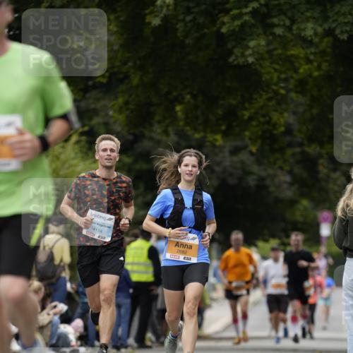 30.08.2026 - Blankeneser Heldenlauf Patografie http://msf.ph/oto/10090776 30.08.2026 12:03:42 Ziel 2281, 2444, 2460, 2682, 4174, 4185 meine-sportfotos.de