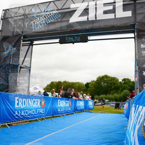 30.08.2026 - Elbe Triathlon Hamburg LAZAROV Photography http://msf.ph/oto/10090783 30.08.2026 12:56:53 Ziel 1608, 1848 meine-sportfotos.de