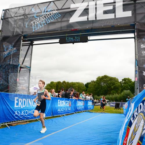 30.08.2026 - Elbe Triathlon Hamburg LAZAROV Photography http://msf.ph/oto/10090802 30.08.2026 12:57:02 Ziel 1608, 1832, 1858 meine-sportfotos.de