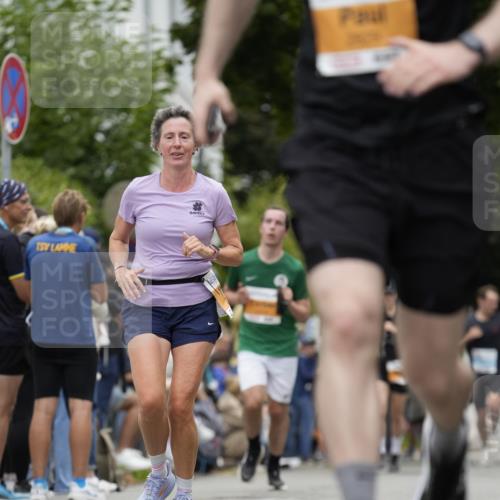 30.08.2026 - Blankeneser Heldenlauf Patografie http://msf.ph/oto/10090854 30.08.2026 12:04:29 Ziel 2196, 2333, 2766, 2795, 2811, 2829, 4125 meine-sportfotos.de