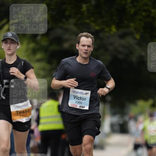 30.08.2026 - Blankeneser Heldenlauf Patografie http://msf.ph/oto/10090870 30.08.2026 12:04:35 Ziel 2196, 2333, 2362, 2795, 2829, 4366 meine-sportfotos.de