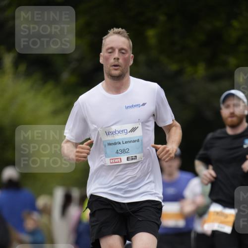 30.08.2026 - Blankeneser Heldenlauf Patografie http://msf.ph/oto/10090890 30.08.2026 12:04:57 Ziel 2039, 4382 meine-sportfotos.de