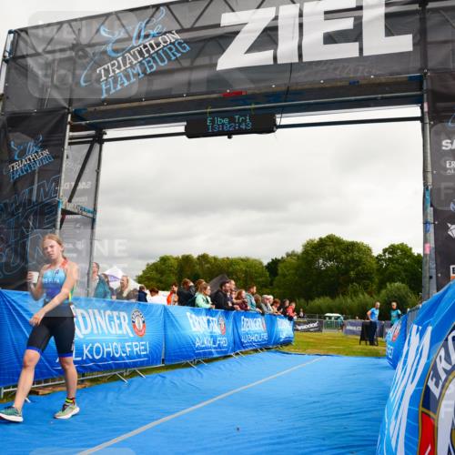 30.08.2026 - Elbe Triathlon Hamburg LAZAROV Photography http://msf.ph/oto/10090909 30.08.2026 13:02:44 Ziel 1811, 1884 meine-sportfotos.de