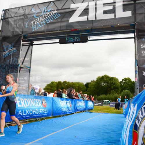 30.08.2026 - Elbe Triathlon Hamburg LAZAROV Photography http://msf.ph/oto/10090910 30.08.2026 13:02:44 Ziel 1811, 1884 meine-sportfotos.de