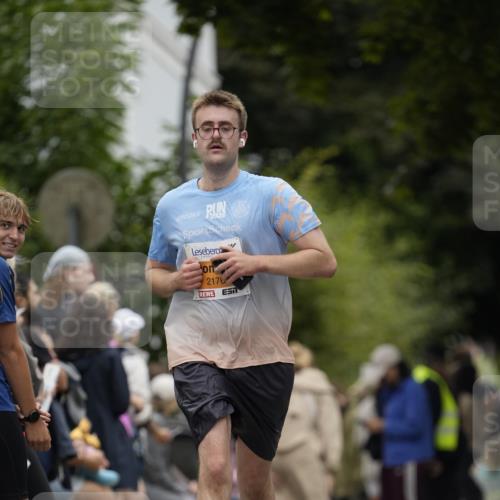 30.08.2026 - Blankeneser Heldenlauf Patografie http://msf.ph/oto/10090985 30.08.2026 12:06:40 Ziel 2136, 2176, 2744, 4072 meine-sportfotos.de