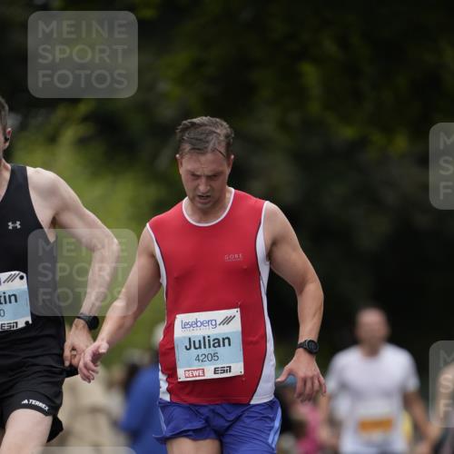 30.08.2026 - Blankeneser Heldenlauf Patografie http://msf.ph/oto/10090989 30.08.2026 12:06:48 Ziel 2176, 4205, 4240 meine-sportfotos.de