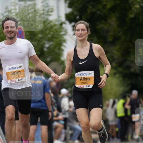 30.08.2026 - Blankeneser Heldenlauf Patografie http://msf.ph/oto/10090996 30.08.2026 12:06:58 Ziel 2123, 2124, 4205, 4240 meine-sportfotos.de