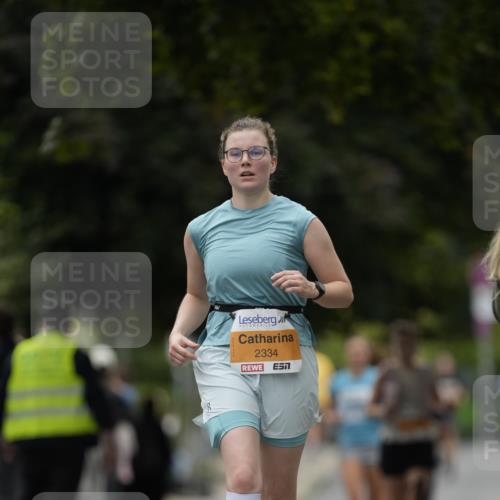 30.08.2026 - Blankeneser Heldenlauf Patografie http://msf.ph/oto/10091018 30.08.2026 12:07:43 Ziel 2064, 2272, 2334 meine-sportfotos.de