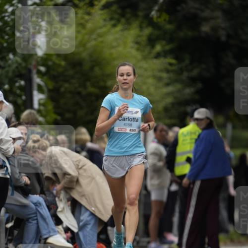 30.08.2026 - Blankeneser Heldenlauf Patografie http://msf.ph/oto/10091021 30.08.2026 12:07:50 Ziel 2334, 2521 meine-sportfotos.de