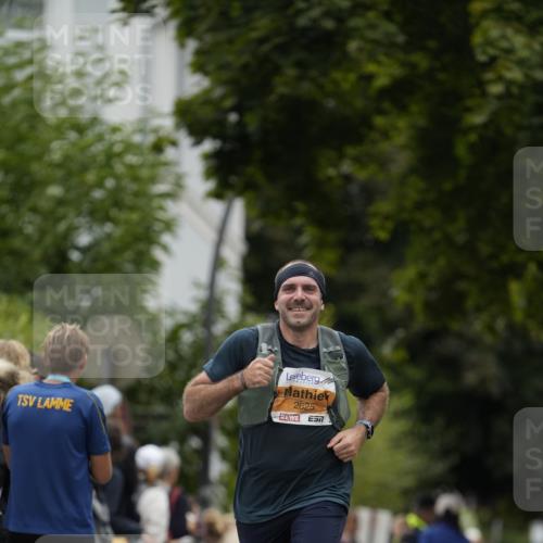 30.08.2026 - Blankeneser Heldenlauf Patografie http://msf.ph/oto/10091030 30.08.2026 12:08:06 Ziel 2037, 2625 meine-sportfotos.de