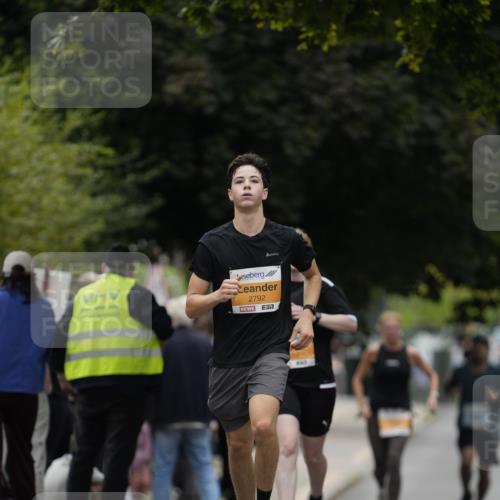 30.08.2026 - Blankeneser Heldenlauf Patografie http://msf.ph/oto/10091038 30.08.2026 12:08:18 Ziel 2723 meine-sportfotos.de