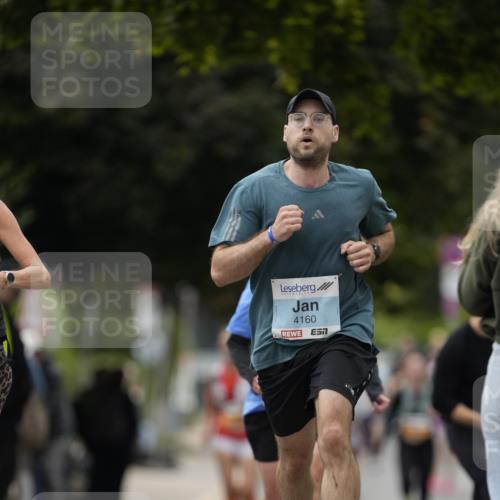 30.08.2026 - Blankeneser Heldenlauf Patografie http://msf.ph/oto/10091046 30.08.2026 12:08:33 Ziel 2659, 2792, 4160 meine-sportfotos.de