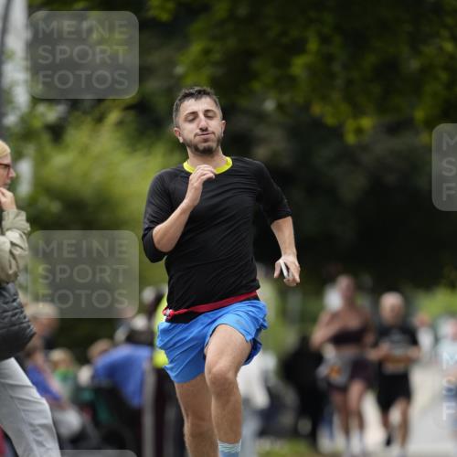 30.08.2026 - Blankeneser Heldenlauf Patografie http://msf.ph/oto/10091064 30.08.2026 12:08:57 Ziel 2304, 2464, 2637, 4476 meine-sportfotos.de