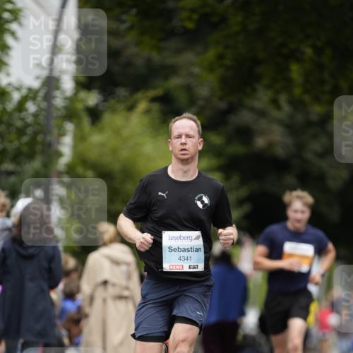 30.08.2026 - Blankeneser Heldenlauf Patografie http://msf.ph/oto/10091110 30.08.2026 12:10:03 Ziel 4341 meine-sportfotos.de