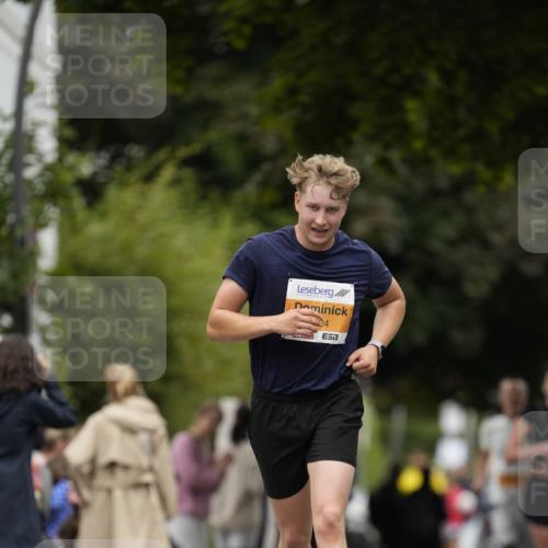 30.08.2026 - Blankeneser Heldenlauf Patografie http://msf.ph/oto/10091115 30.08.2026 12:10:09 Ziel 2224, 4341 meine-sportfotos.de