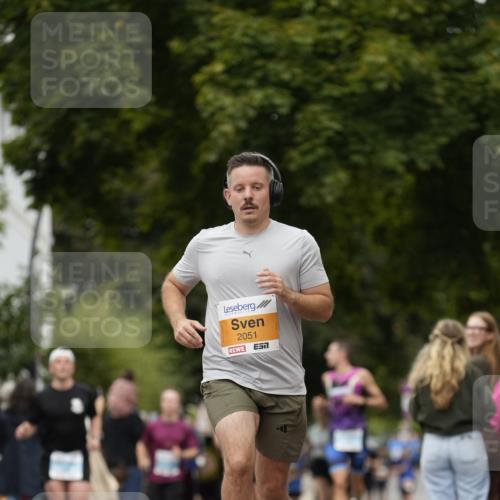 30.08.2026 - Blankeneser Heldenlauf Patografie http://msf.ph/oto/10091136 30.08.2026 12:10:37 Ziel 2051 meine-sportfotos.de