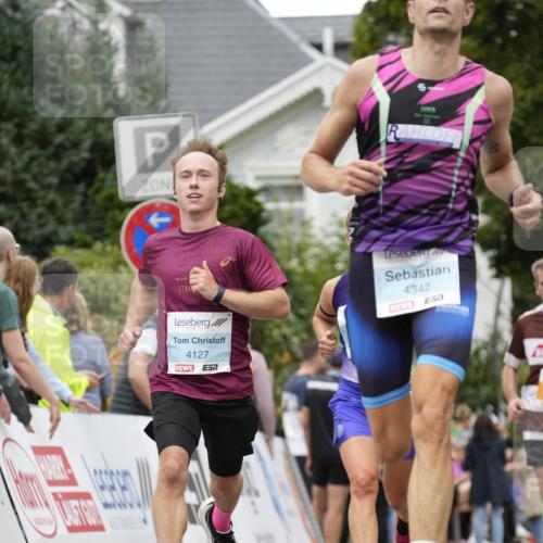 30.08.2026 - Blankeneser Heldenlauf Patografie http://msf.ph/oto/10091145 30.08.2026 12:10:44 Ziel 2045, 2051, 4127, 4137, 4202, 4342, 4367 meine-sportfotos.de