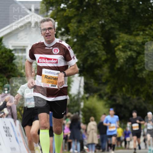 30.08.2026 - Blankeneser Heldenlauf Patografie http://msf.ph/oto/10091150 30.08.2026 12:10:48 Ziel 2045, 4127, 4137, 4202, 4342, 4367 meine-sportfotos.de