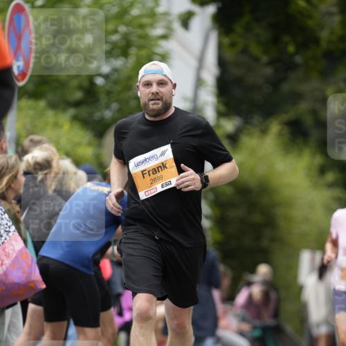 30.08.2026 - Blankeneser Heldenlauf Patografie http://msf.ph/oto/10091195 30.08.2026 12:11:56 Ziel 2562, 2621, 2899, 2923 meine-sportfotos.de