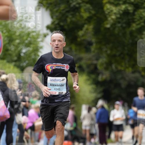 30.08.2026 - Blankeneser Heldenlauf Patografie http://msf.ph/oto/10091205 30.08.2026 12:12:03 Ziel 2344, 2899, 4345, 4398 meine-sportfotos.de