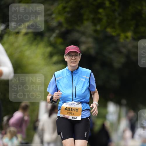 30.08.2026 - Blankeneser Heldenlauf Patografie http://msf.ph/oto/10091217 30.08.2026 12:12:15 Ziel 2416, 2450 meine-sportfotos.de