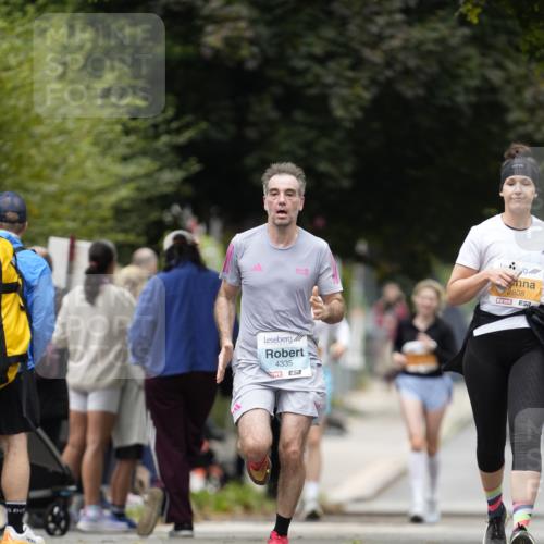 30.08.2026 - Blankeneser Heldenlauf Patografie http://msf.ph/oto/10091220 30.08.2026 12:12:29 Ziel  meine-sportfotos.de