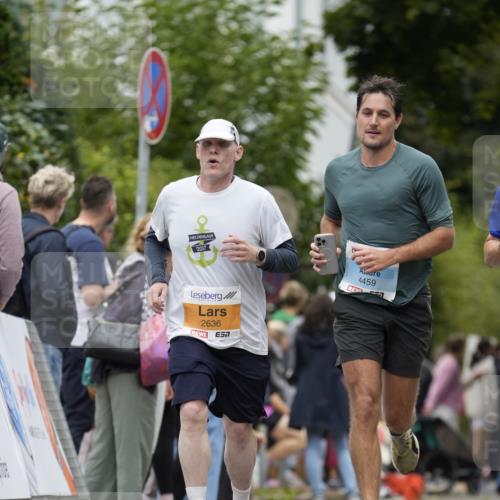 30.08.2026 - Blankeneser Heldenlauf Patografie http://msf.ph/oto/10091262 30.08.2026 12:13:46 Ziel 2636, 2883, 4396, 4411, 4459 meine-sportfotos.de