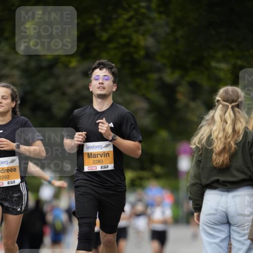 30.08.2026 - Blankeneser Heldenlauf Patografie http://msf.ph/oto/10091282 30.08.2026 12:14:13 Ziel 2130, 4023, 4484 meine-sportfotos.de