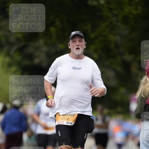 30.08.2026 - Blankeneser Heldenlauf Patografie http://msf.ph/oto/10091291 30.08.2026 12:14:24 Ziel 2012, 2130, 2282, 2283, 4044 meine-sportfotos.de