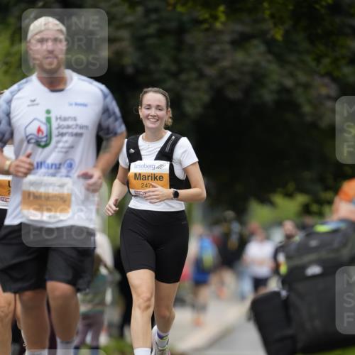 30.08.2026 - Blankeneser Heldenlauf Patografie http://msf.ph/oto/10091295 30.08.2026 12:14:32 Ziel 2012 meine-sportfotos.de