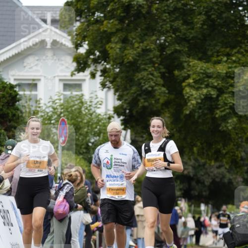 30.08.2026 - Blankeneser Heldenlauf Patografie http://msf.ph/oto/10091300 30.08.2026 12:14:38 Ziel 2252, 2477, 2908 meine-sportfotos.de