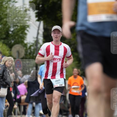 30.08.2026 - Blankeneser Heldenlauf Patografie http://msf.ph/oto/10091318 30.08.2026 12:15:10 Ziel 2070, 2071, 2784, 2954, 4031, 4363, 4416 meine-sportfotos.de