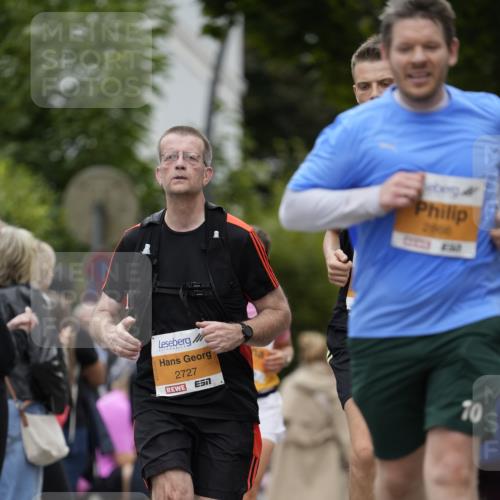 30.08.2026 - Blankeneser Heldenlauf Patografie http://msf.ph/oto/10091332 30.08.2026 12:15:26 Ziel 2634, 2727, 2728, 2809, 2866, 2906, 4264 meine-sportfotos.de