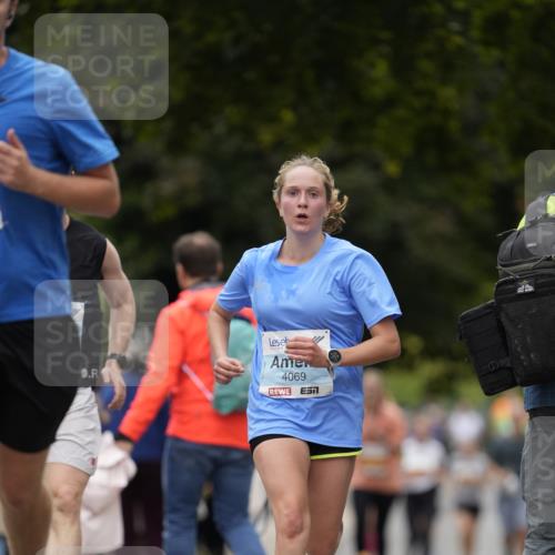 30.08.2026 - Blankeneser Heldenlauf Patografie http://msf.ph/oto/10091335 30.08.2026 12:15:30 Ziel 2038, 2527, 2727, 2728, 2866, 4069, 4120 meine-sportfotos.de