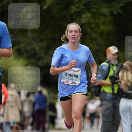 30.08.2026 - Blankeneser Heldenlauf Patografie http://msf.ph/oto/10091337 30.08.2026 12:15:32 Ziel 2038, 2527, 2727, 2728, 2866, 4069, 4120 meine-sportfotos.de