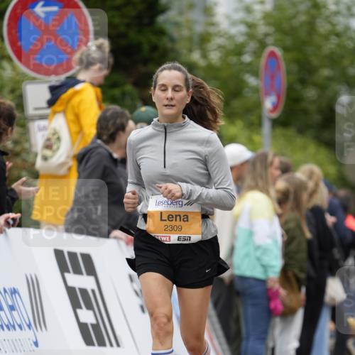 30.08.2026 - Blankeneser Heldenlauf Patografie http://msf.ph/oto/10091368 30.08.2026 12:16:17 Ziel 2098, 2309, 2539, 4267 meine-sportfotos.de