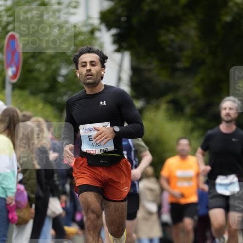 30.08.2026 - Blankeneser Heldenlauf Patografie http://msf.ph/oto/10091370 30.08.2026 12:16:21 Ziel 2268, 2309, 2539, 4182, 4451 meine-sportfotos.de