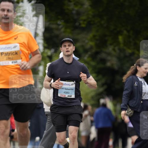30.08.2026 - Blankeneser Heldenlauf Patografie http://msf.ph/oto/10091379 30.08.2026 12:16:30 Ziel 2268, 2882, 4083, 4182, 4451 meine-sportfotos.de