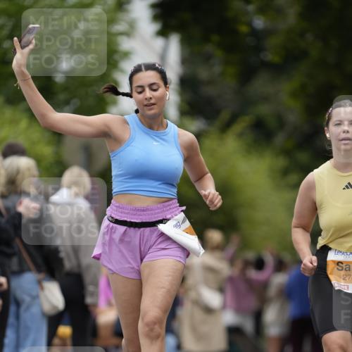 30.08.2026 - Blankeneser Heldenlauf Patografie http://msf.ph/oto/10091389 30.08.2026 12:16:46 Ziel 2495, 2742, 2747, 4080 meine-sportfotos.de