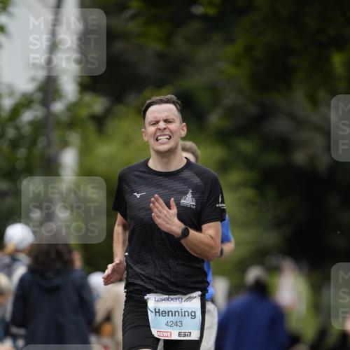 30.08.2026 - Blankeneser Heldenlauf Patografie http://msf.ph/oto/10091397 30.08.2026 12:16:57 Ziel 2523, 4243, 4424 meine-sportfotos.de