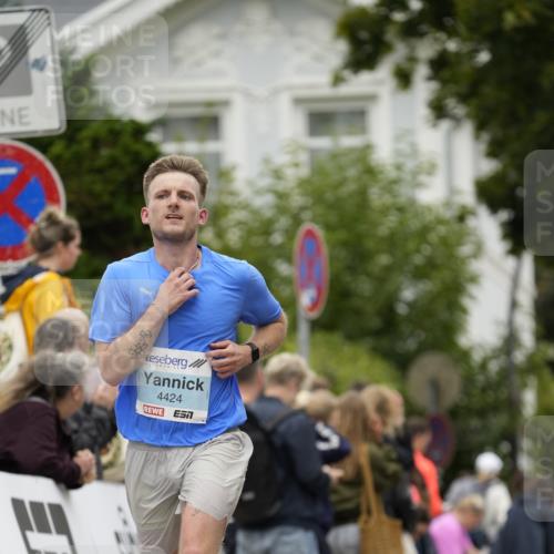30.08.2026 - Blankeneser Heldenlauf Patografie http://msf.ph/oto/10091403 30.08.2026 12:17:02 Ziel 2177, 2523, 4243, 4424 meine-sportfotos.de