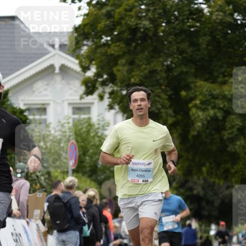 30.08.2026 - Blankeneser Heldenlauf Patografie http://msf.ph/oto/10091418 30.08.2026 12:17:35 Ziel 4055, 4134, 4272 meine-sportfotos.de