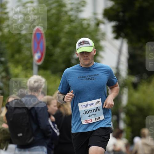 30.08.2026 - Blankeneser Heldenlauf Patografie http://msf.ph/oto/10091421 30.08.2026 12:17:37 Ziel 4055, 4134, 4272 meine-sportfotos.de