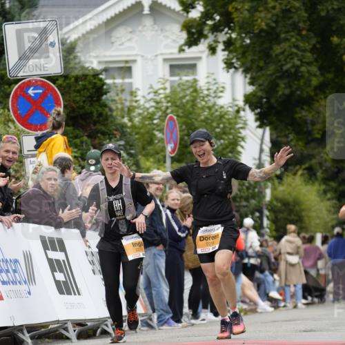 30.08.2026 - Blankeneser Heldenlauf Patografie http://msf.ph/oto/10091452 30.08.2026 12:18:47 Ziel 2216, 2217, 4271, 4323, 4362 meine-sportfotos.de